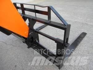 SkyTrak 8042 Other