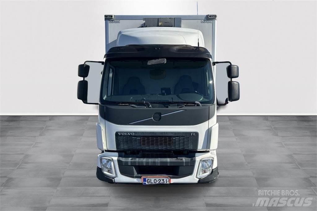 Volvo FL 240 Box trucks