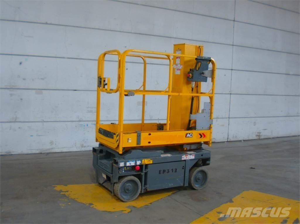 Haulotte STAR8S Used Personnel lifts and access elevators