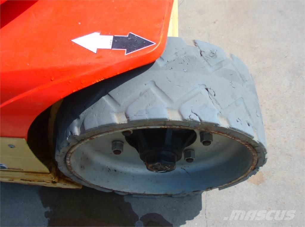 JLG Toucan 12E+ Used Personnel lifts and access elevators