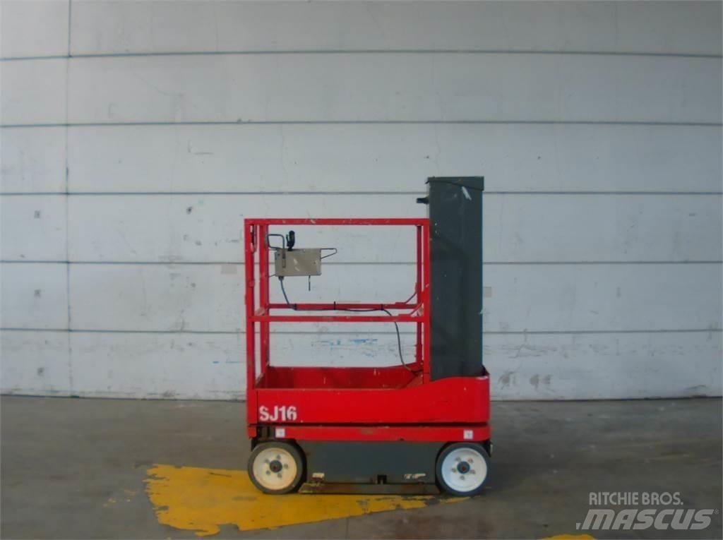SkyJack SJ16 Used Personnel lifts and access elevators