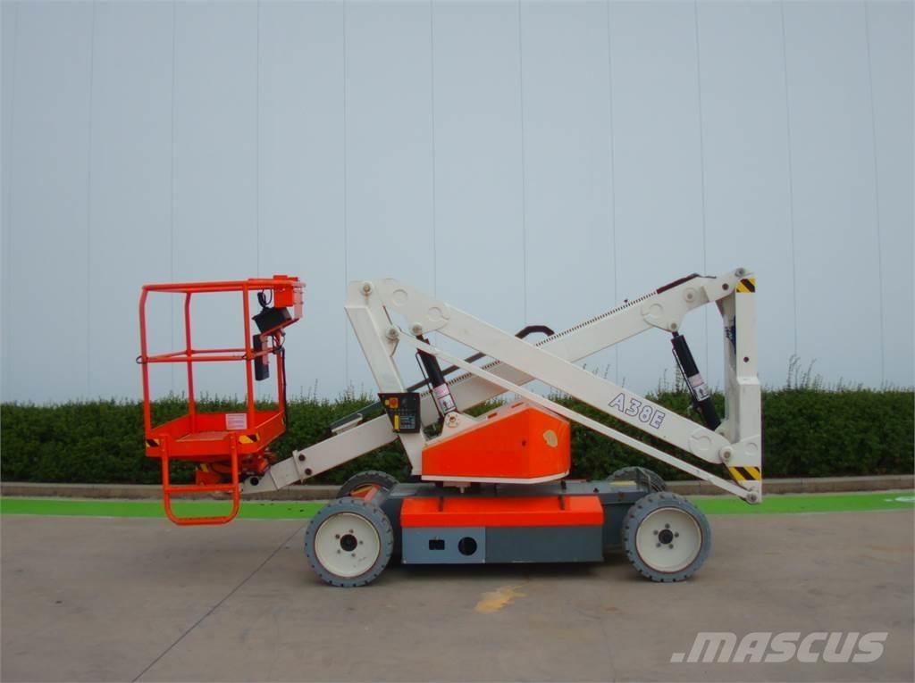 Snorkel A38E Articulated boom lifts