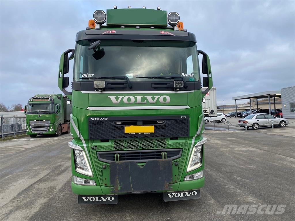 Volvo FH 8x4 Truck mounted cranes