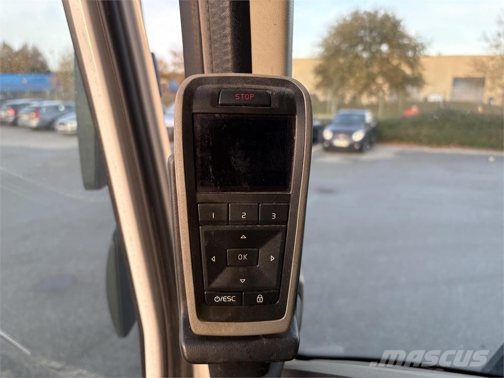 Volvo FMX 500 Truck mounted cranes