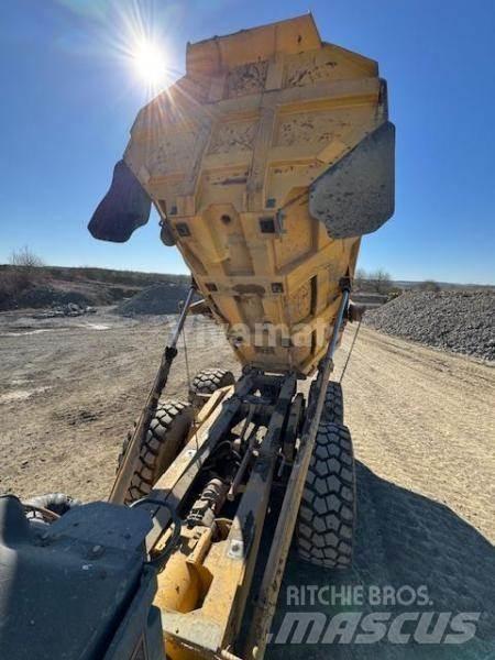 Bell B35D Articulated Haulers