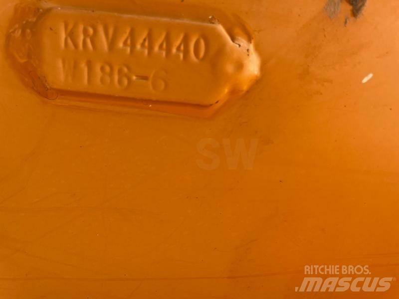 CASE CX245SR Booms and arms