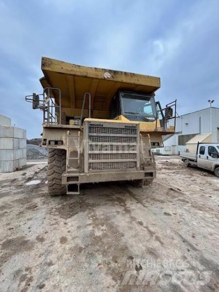 Komatsu HD605-7 Rigid dump trucks