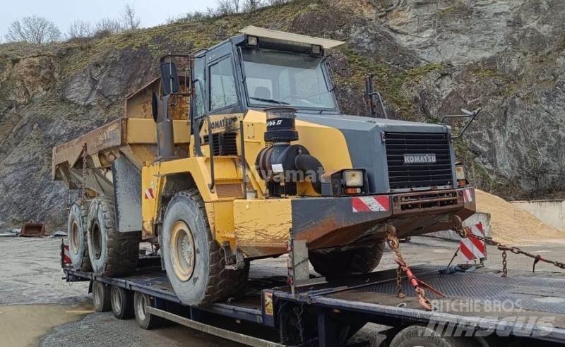 Komatsu HM300-2 Articulated Haulers