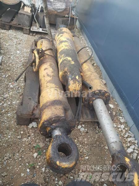 Liebherr A914 Other components