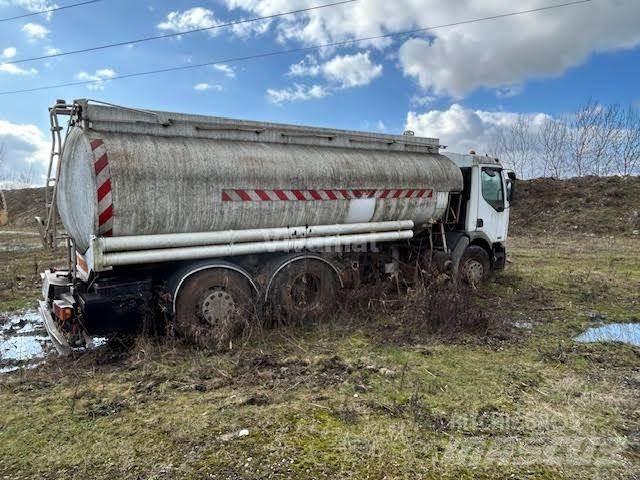 Renault 320 Tanker trucks