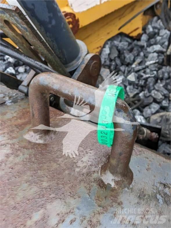 Bobcat  Asphalt splitting machines