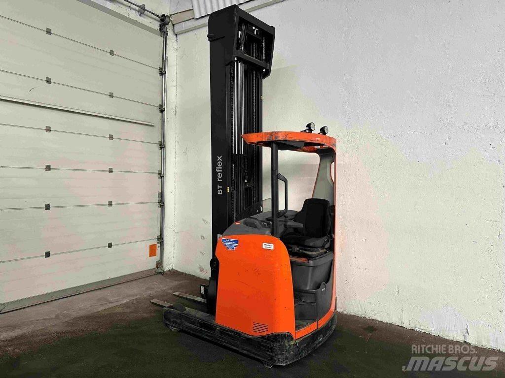 BT RRE 140 - TRIPLEX 9 m Reach truck