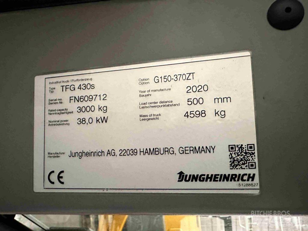 Jungheinrich TFG 430s LPG trucks
