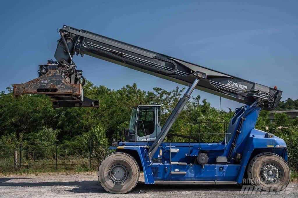 Kalmar DRG450-60S5 Reach stackers