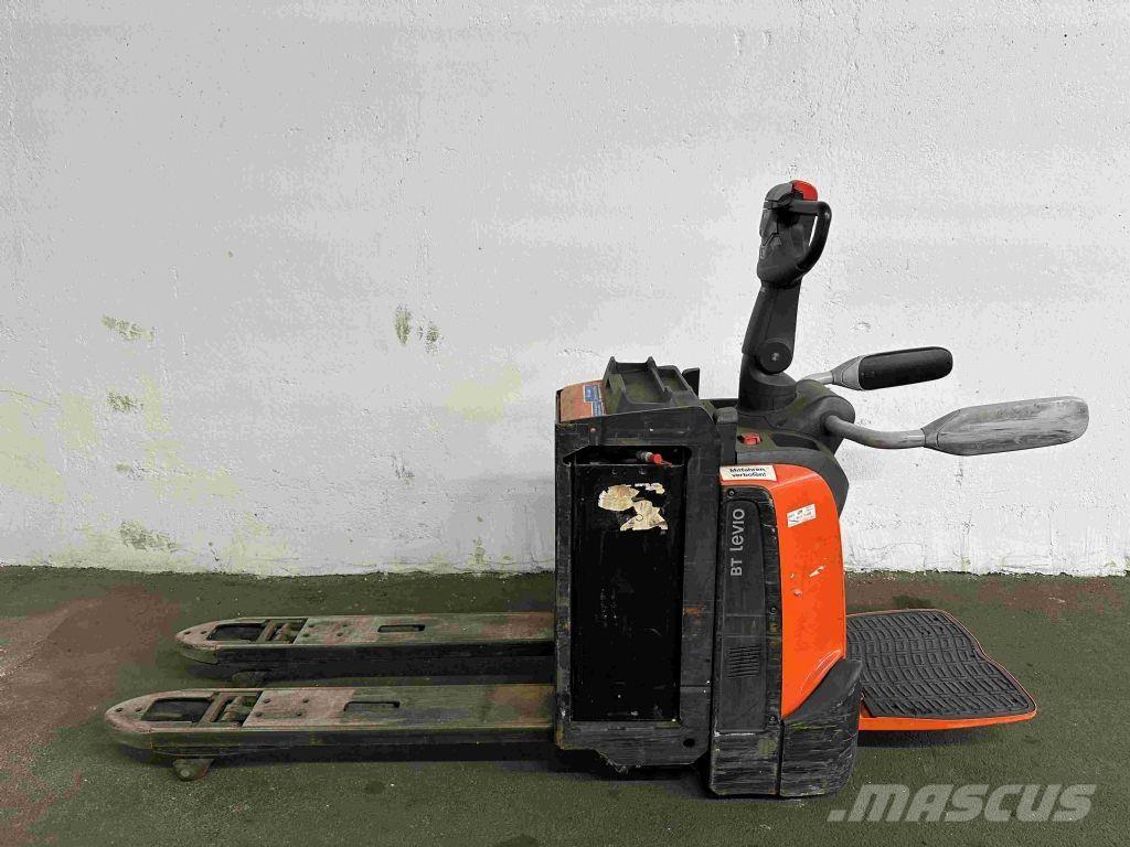 Toyota LPE 200 Low lifter