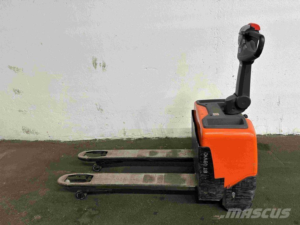 Toyota LWE 130 Low lifter