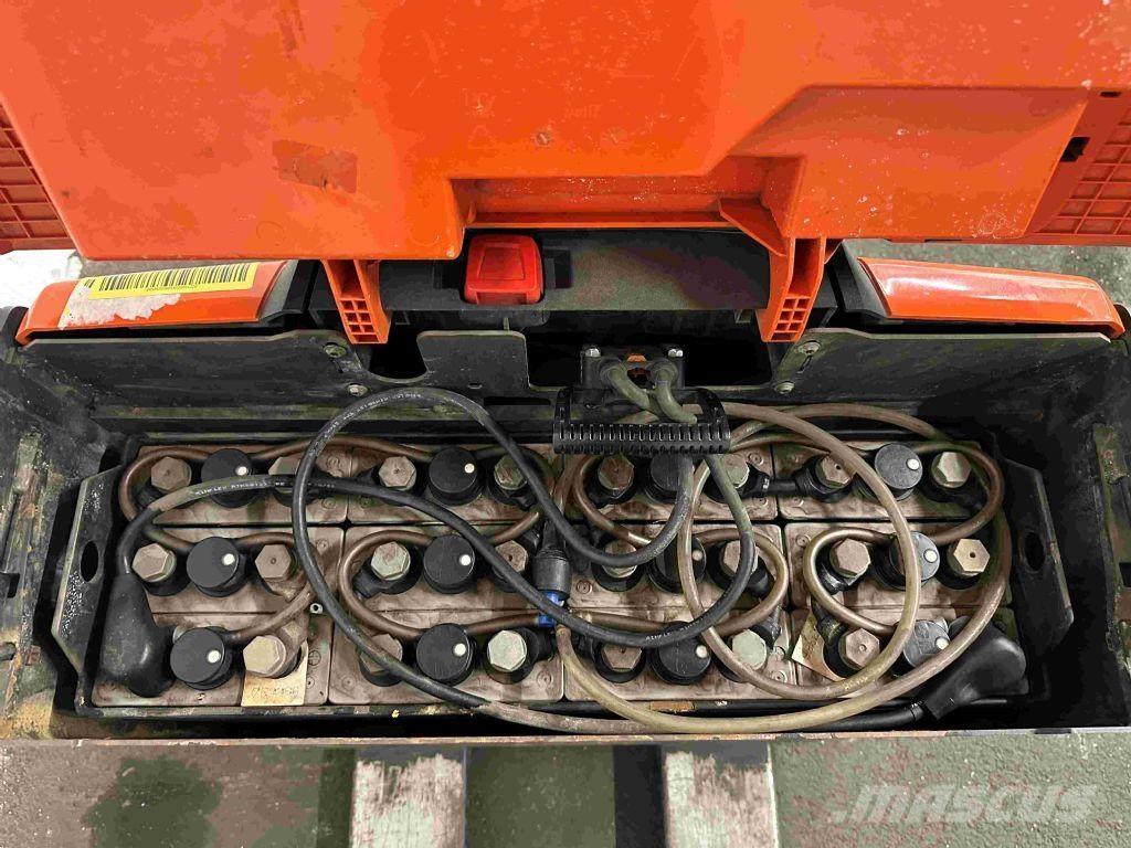 Toyota LWE 160 Low lifter