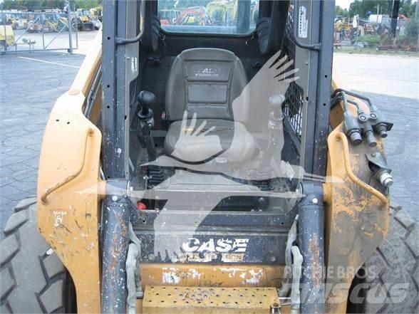 CASE SV250 Skid steer loaders
