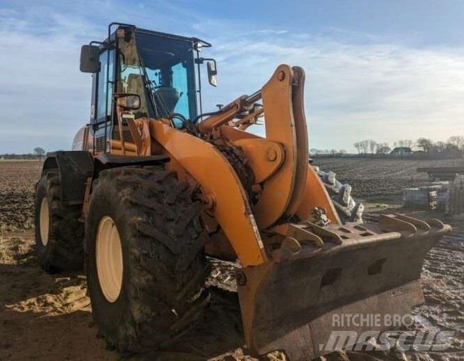CASE 621D Wheel loaders