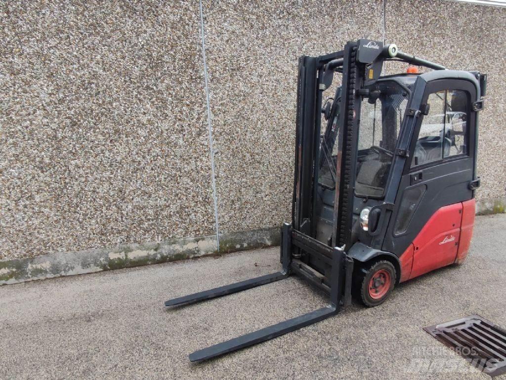Linde E15-01 Electric forklift trucks