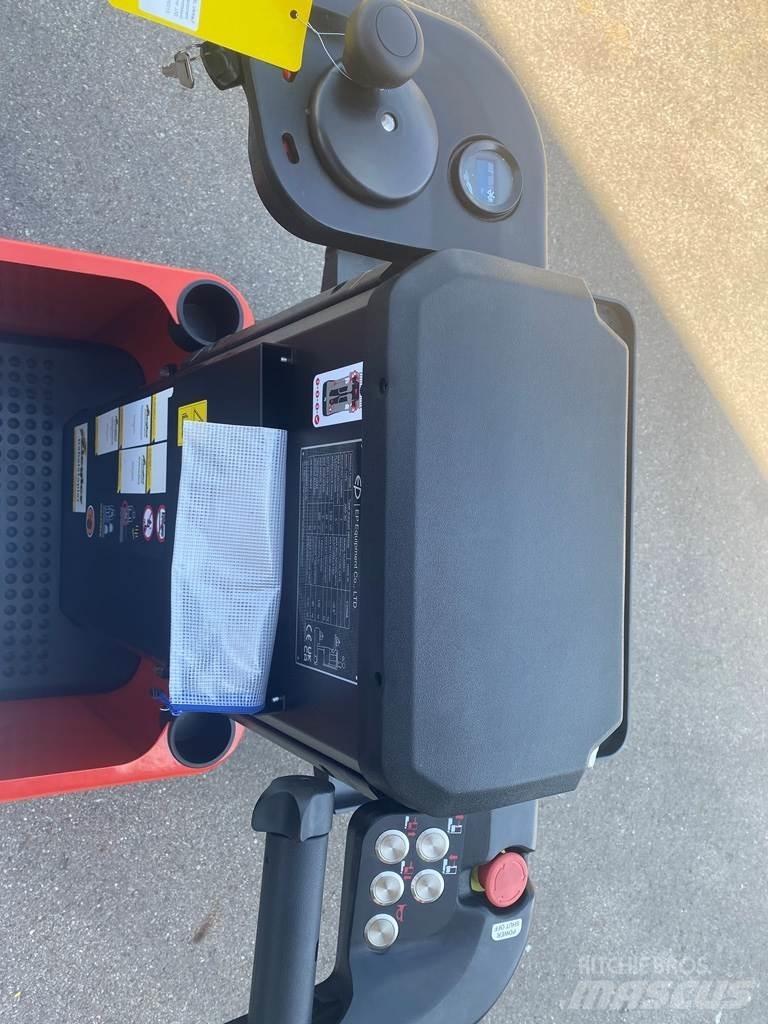 EP JX0 High lift order picker