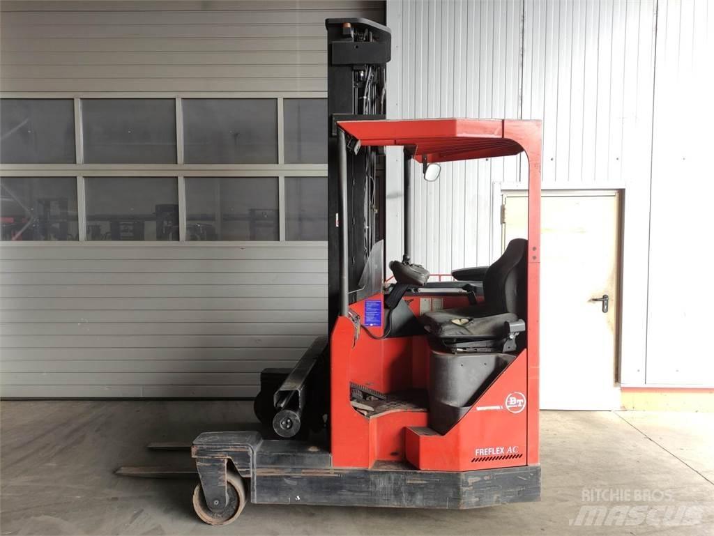 BT FR2-7 4-way reach truck