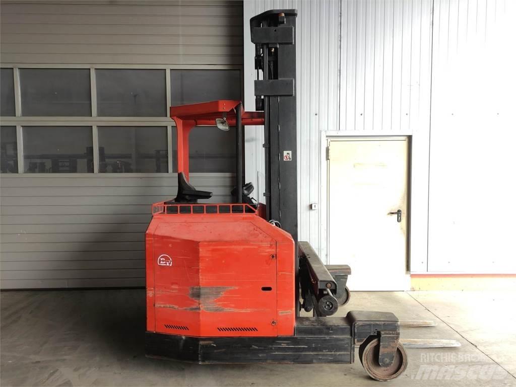 BT FR2-7 4-way reach truck