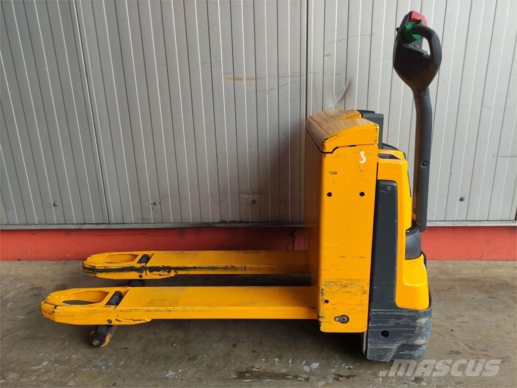 Jungheinrich EJE 116 Low lifter