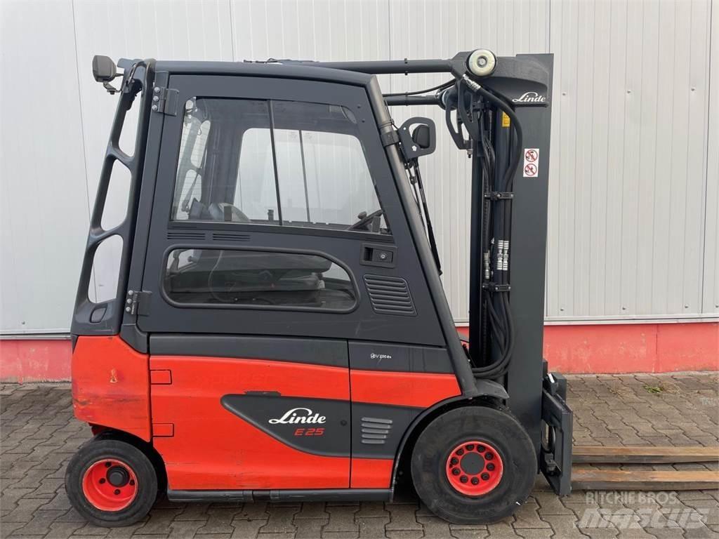 Linde E25-01-387 Electric forklift trucks