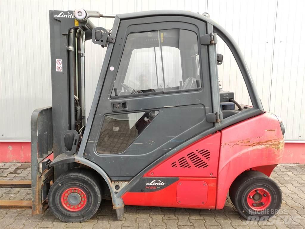 Linde H25D-02-392/EVO Diesel trucks