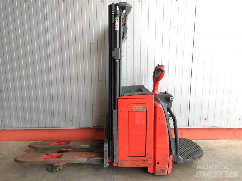Linde L16APi-1173 Pedestrian stacker