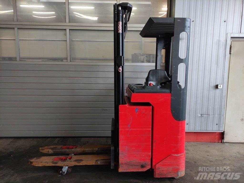Linde L16R Pedestrian stacker