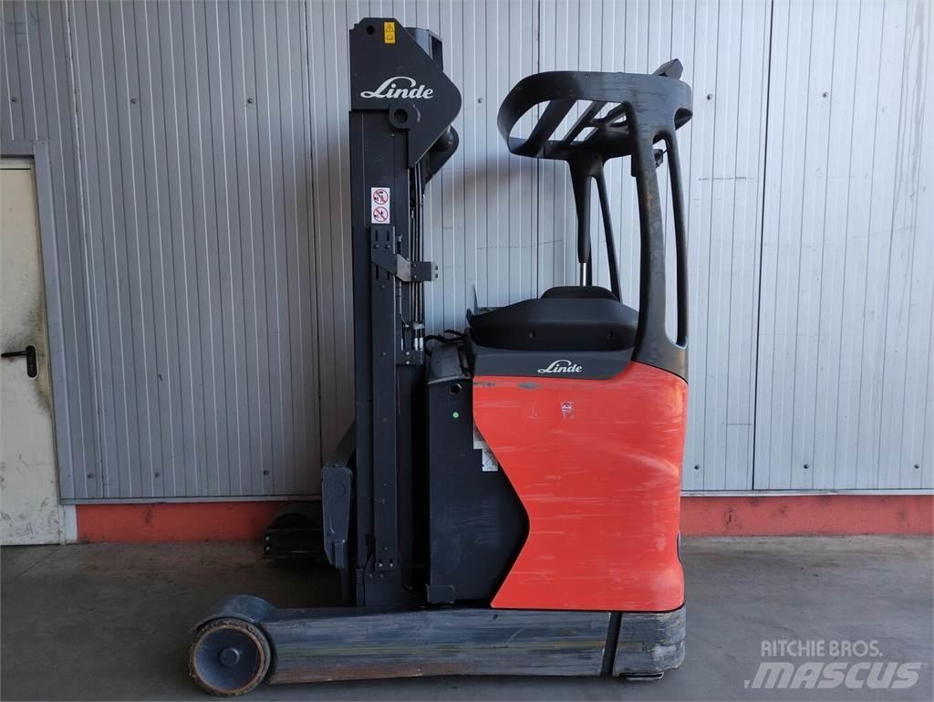 Linde R16N-01-112 Reach truck