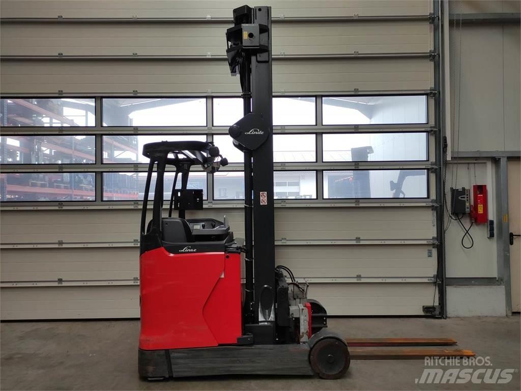 Linde R20-1120 Reach truck