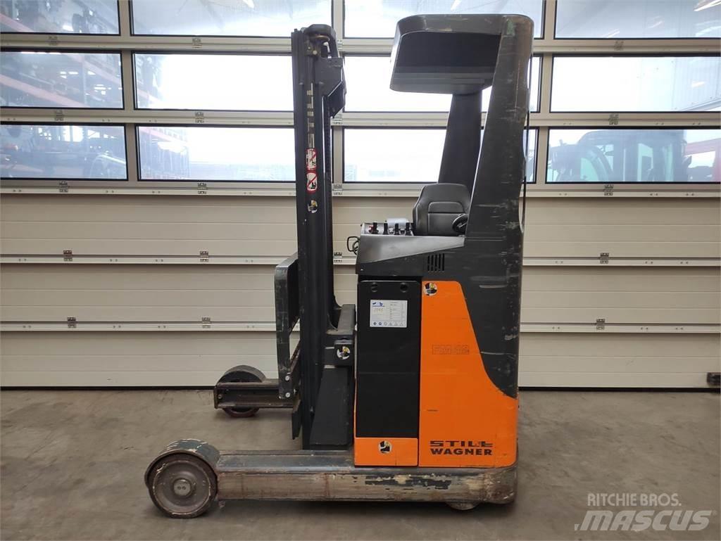 Still FM 12 Reach truck