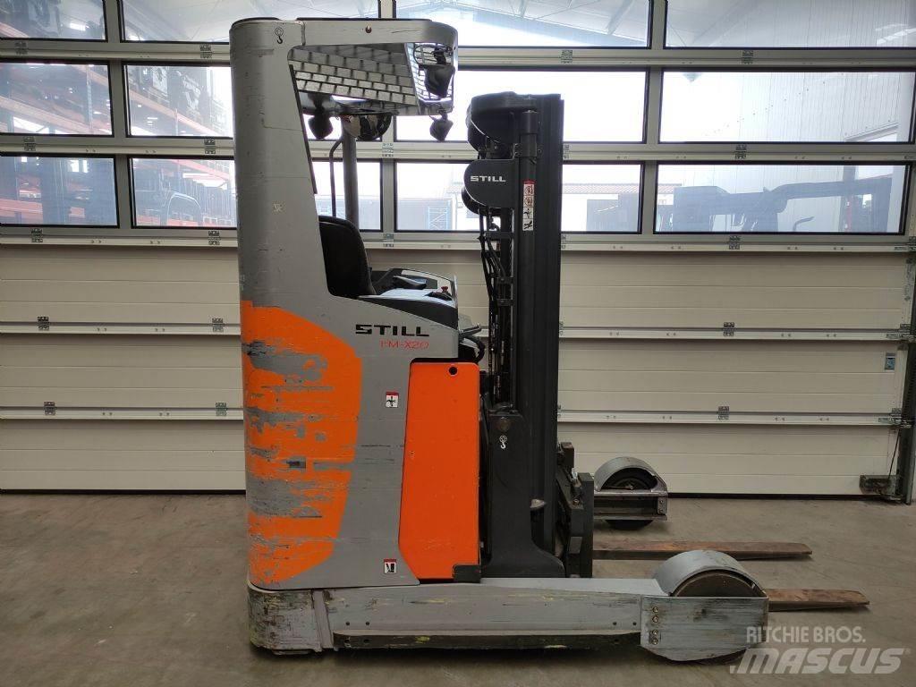 Still FM-X-20 Reach truck