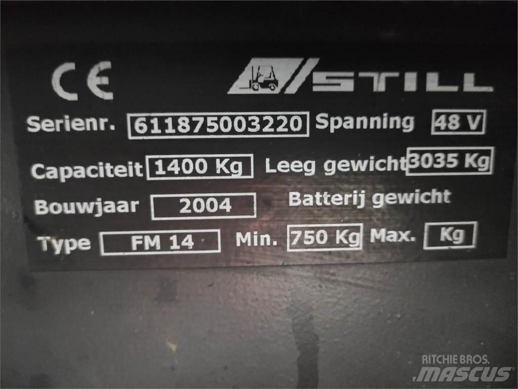 Still FM14 Reach truck