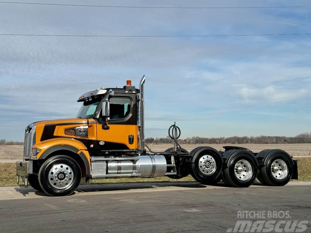 Western Star 49X Prime Movers