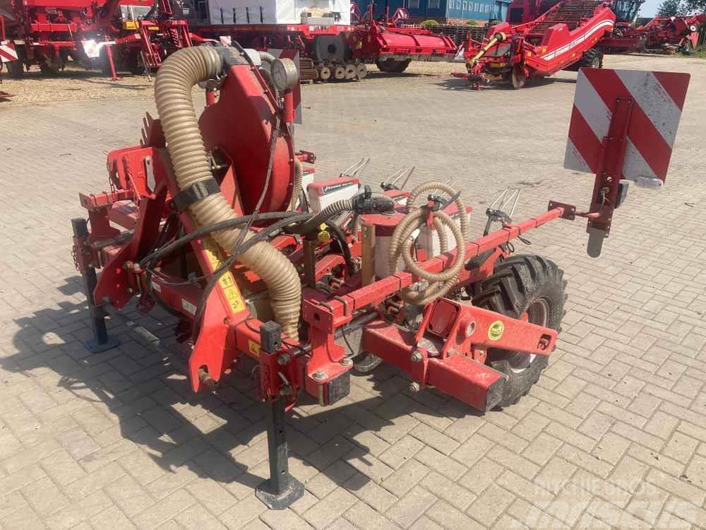 Kverneland Miniair Nova Rigid Sowing machines