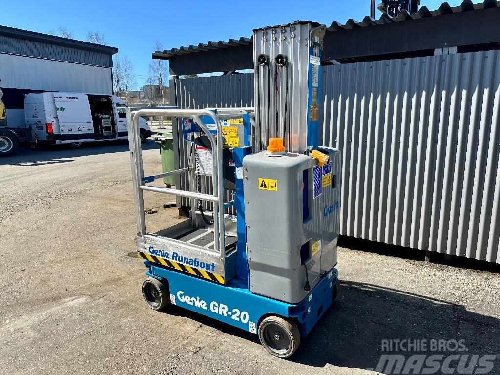 Genie GR 20 Used Personnel lifts and access elevators