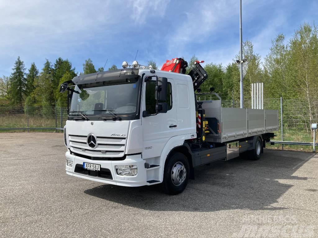 Mercedes-Benz Atego 1630 Kran/Fastflak Brädgårdsbil Truck mounted cranes