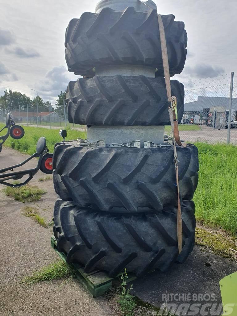  Dubbelmontage 48/70-28 & 580/70-38 Tyres, wheels and rims