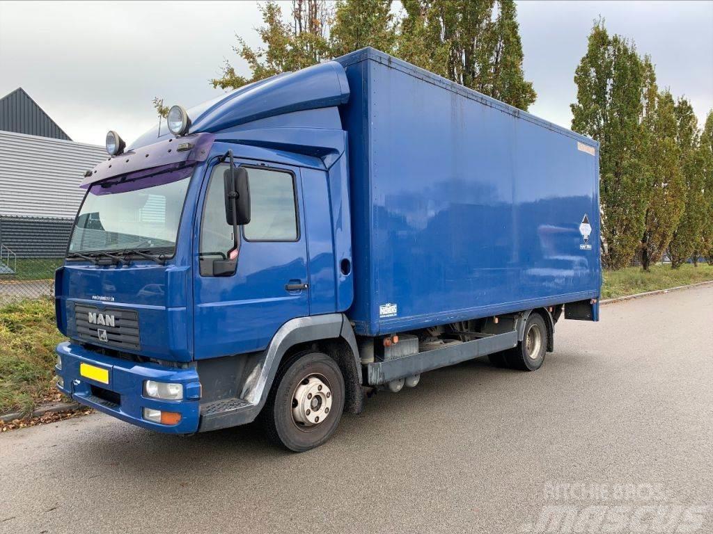 MAN LE 12.220 / LOW KM / BELGIUM TRUCK !! Box trucks