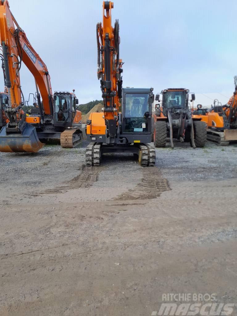 Doosan DX 85 R-7 Verstellausleger Mini excavators  7t - 12t