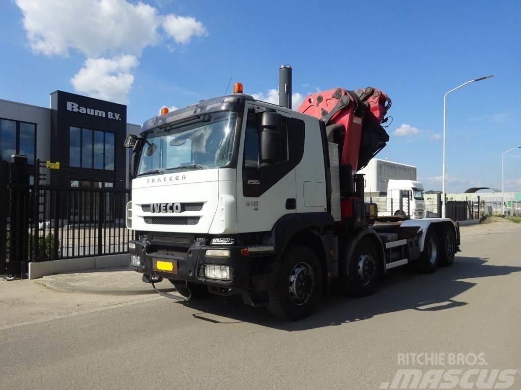 Iveco Trakker 410 8X4 TREKKER / BAKWAGEN COMBI / HMF 852 Prime Movers
