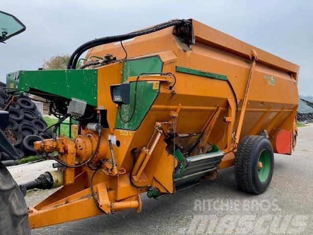  Unifeed RS 9.15 D Feed mixer