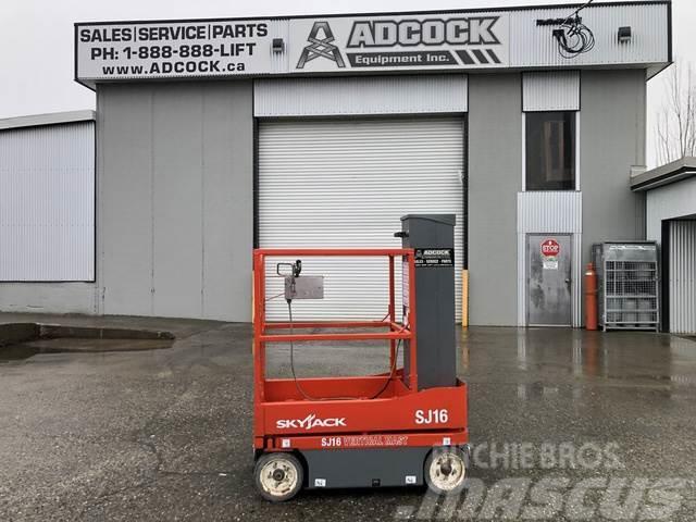 SkyJack SJ16 Vertical Mast Lift Used Personnel lifts and access elevators