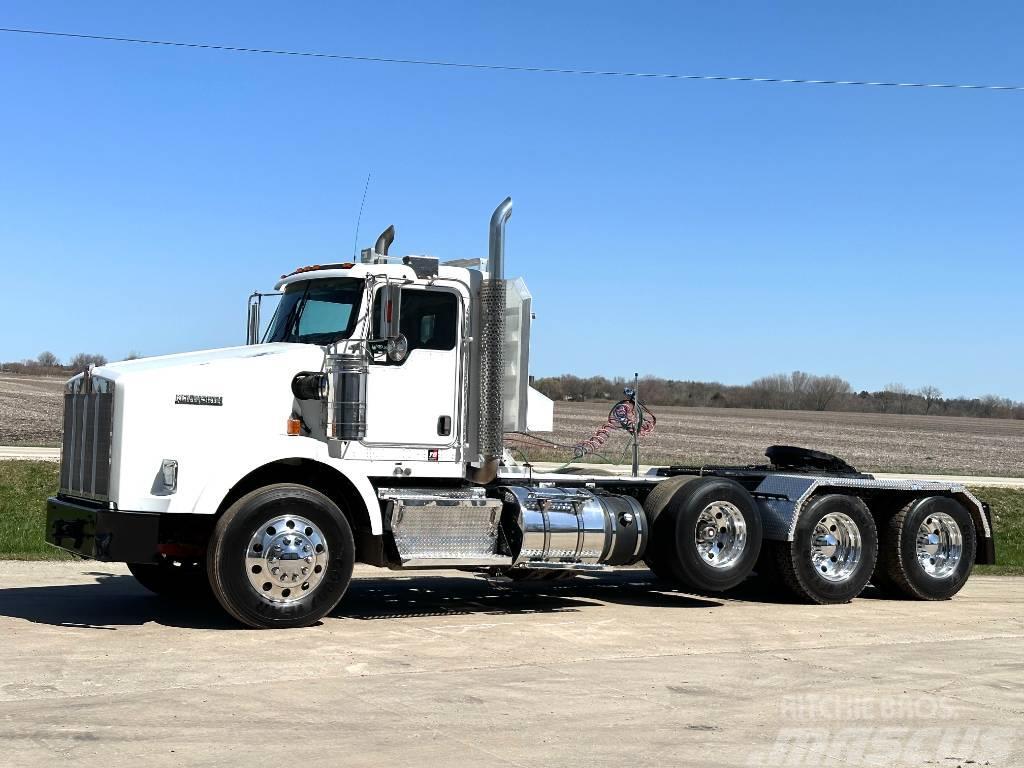 Kenworth T800 Prime Movers