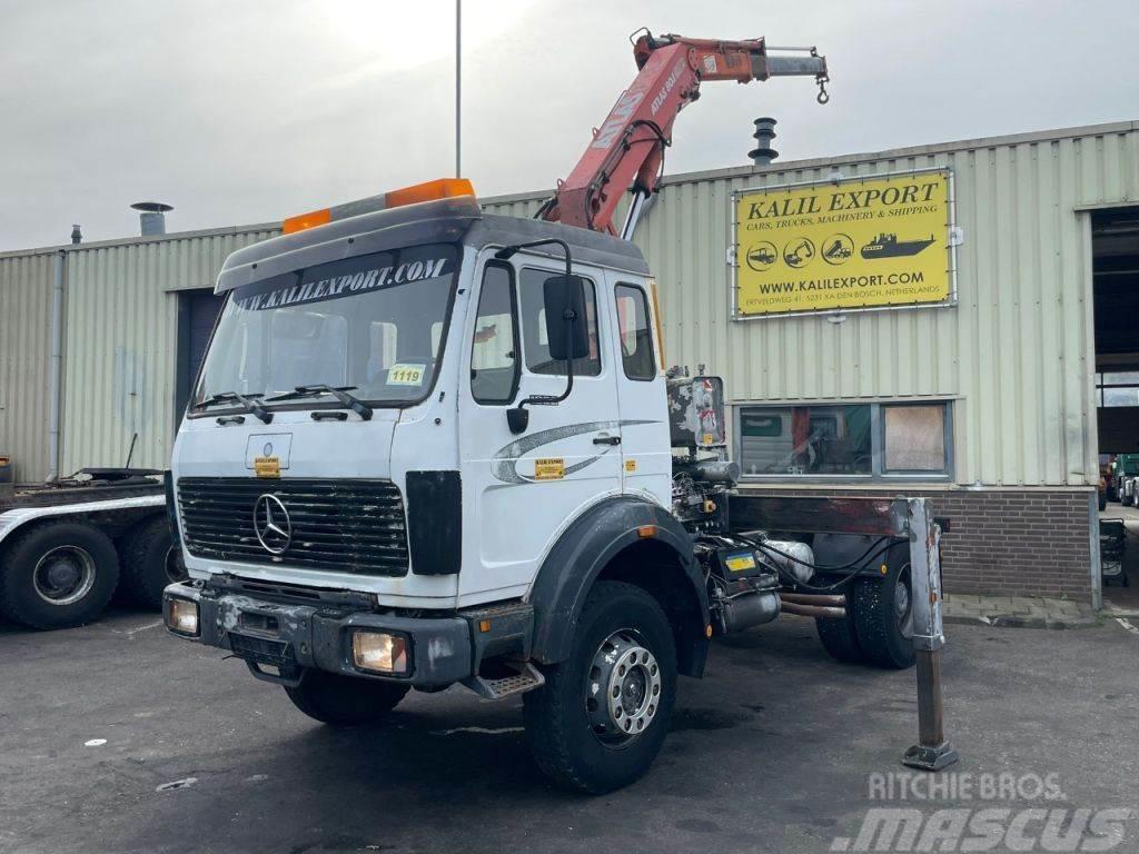 Mercedes-Benz SK 1922 Tractor 4x4 With Crane Full Spring V6 Big Prime Movers