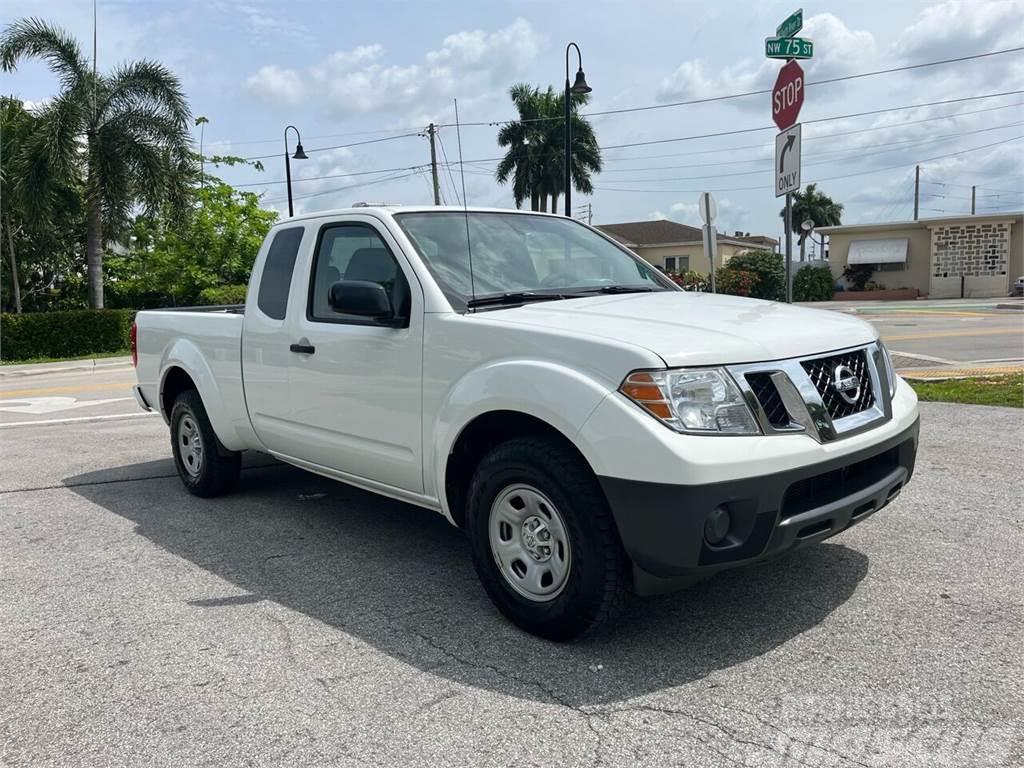 Nissan Frontier Pick up/Dropside